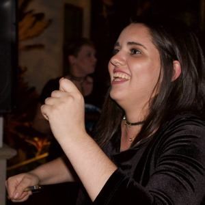 Meet your Posher, Chloé